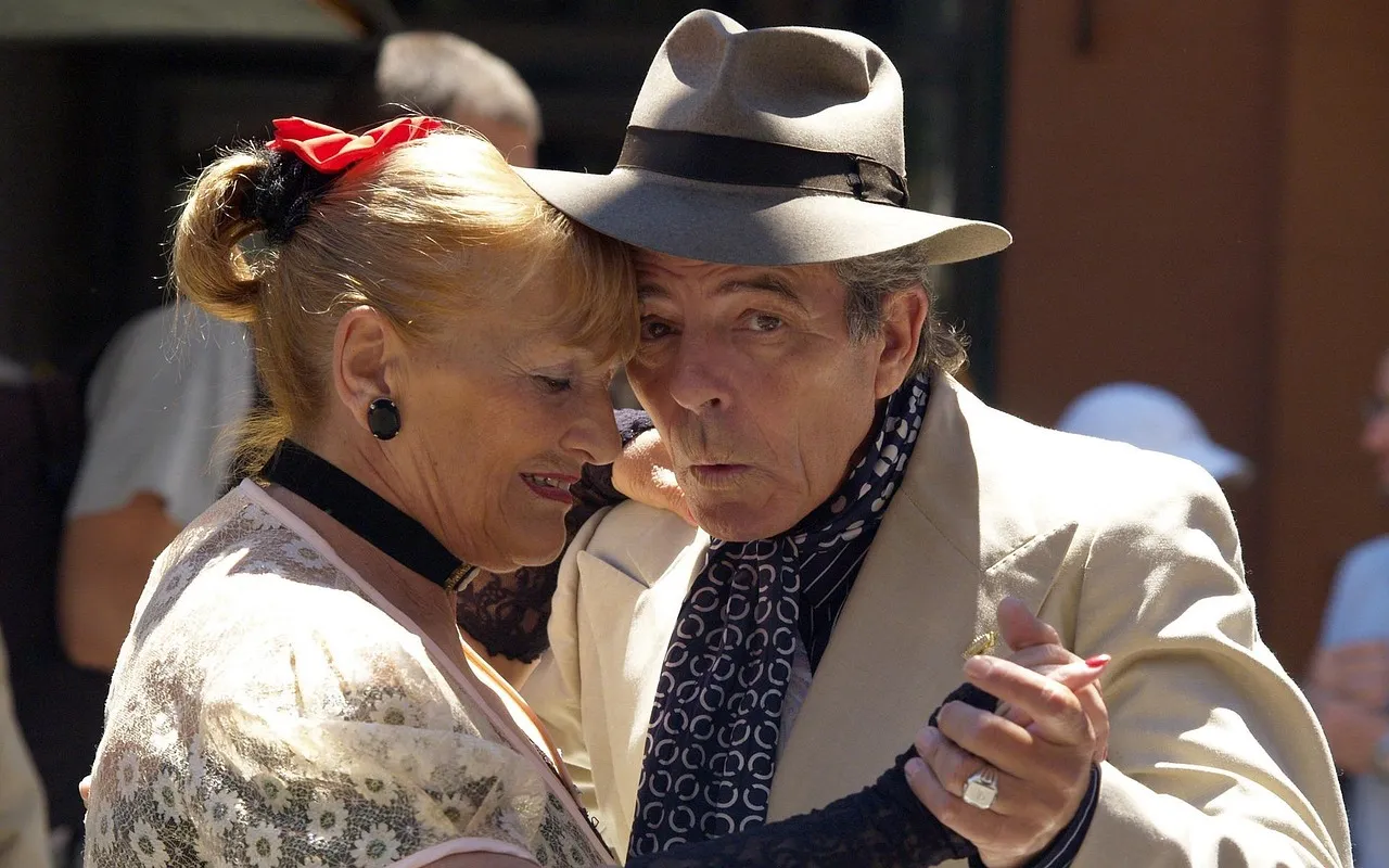 Emotional, couple, tango — illustrating ASCVD 10-Year Cardiovascular Risk, Explained