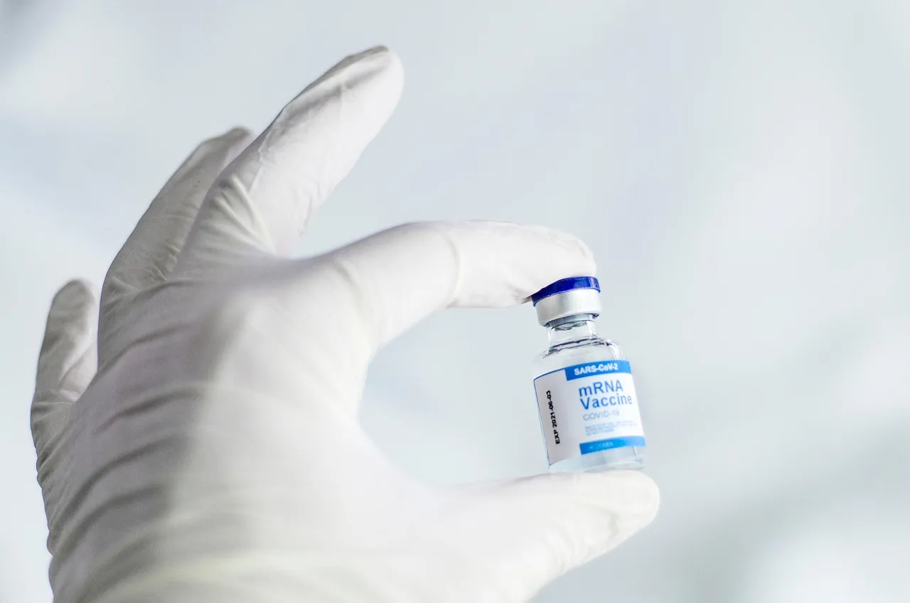 Vaccine, coronavirus, medical — illustrating Hexarelin: The Forgotten Growth-Hormone Peptide
