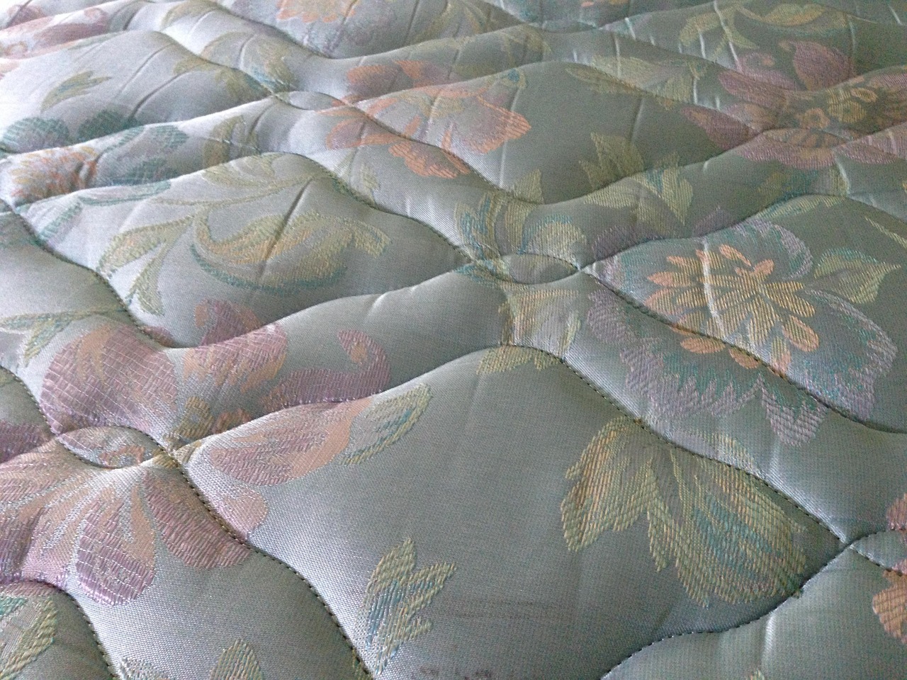 Mattress, bed, soft — illustrating Sleep Consistency vs Sleep Duration