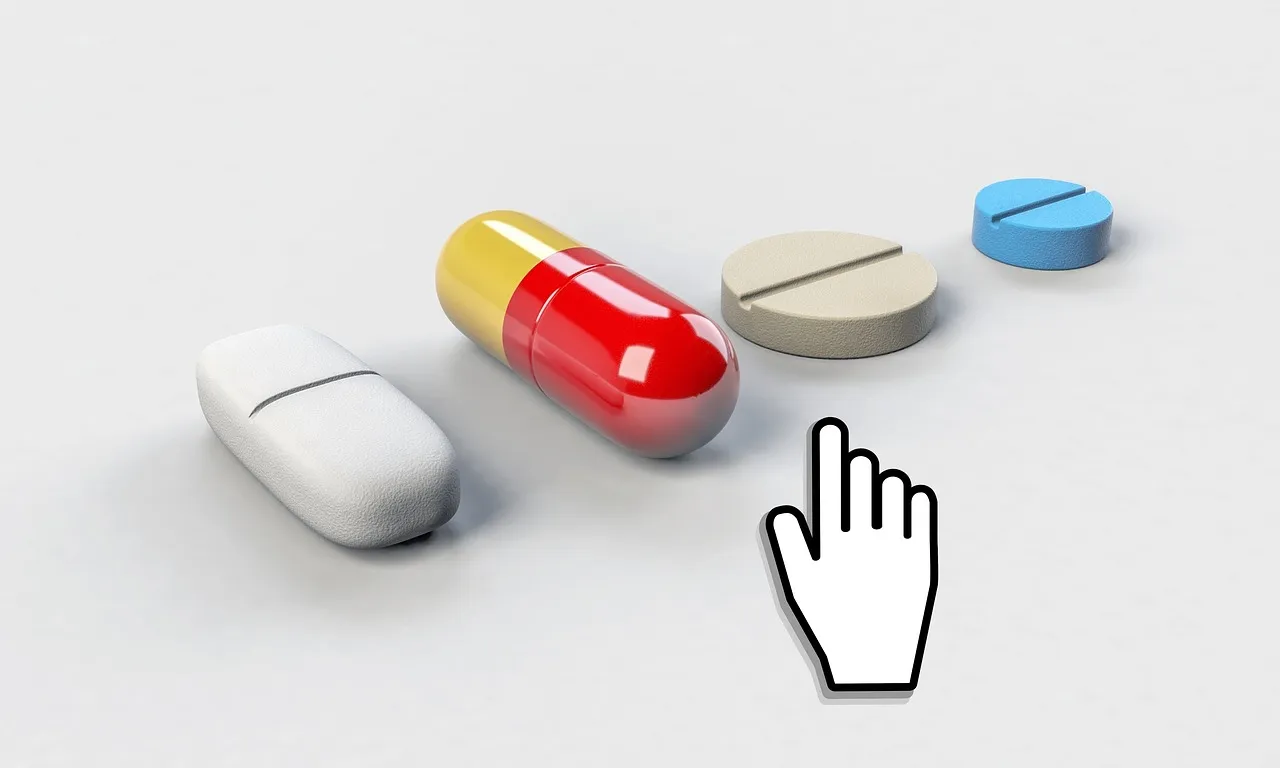 Online, pharmacy, pills — illustrating Switching Semaglutide to Tirzepatide: Dose & Restart