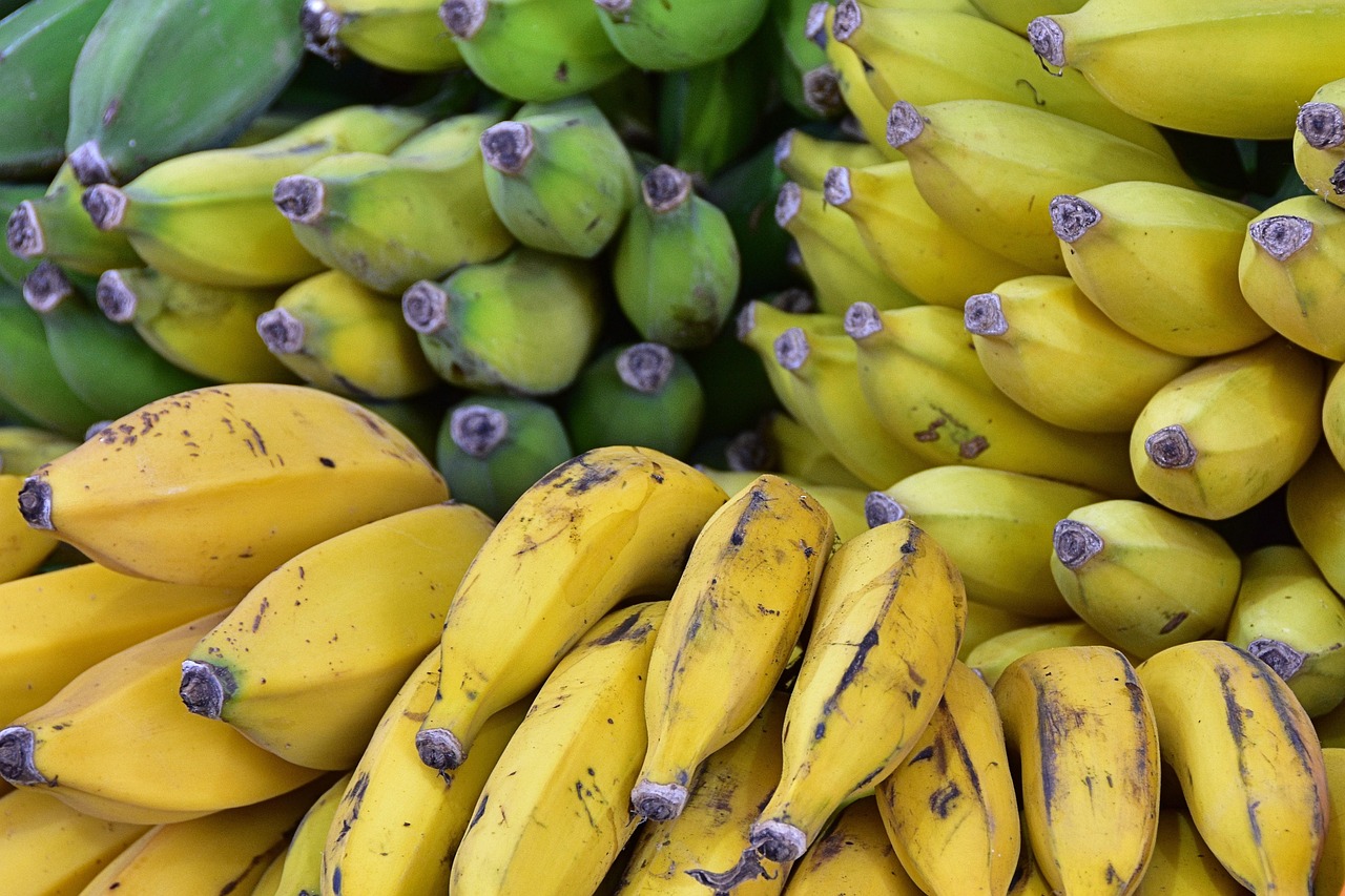 Bananas, ripe, fruit — illustrating Turning a Protein Target Into Daily Grams