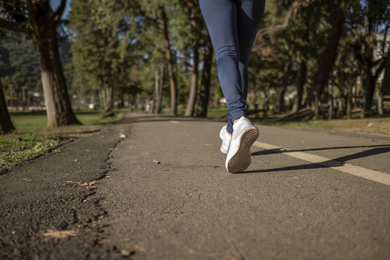 Running, sport, race — illustrating VO2 Max Training: How to Actually Raise It