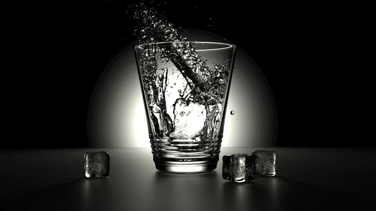 Glass, nature, water — illustrating Why Cold After Lifting May Blunt Your Gains