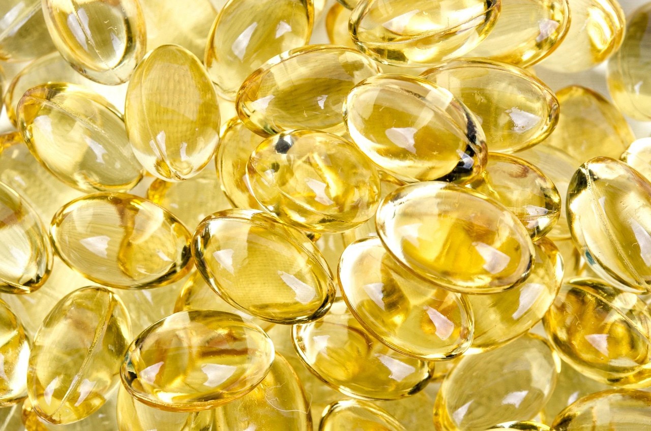 Pill, yellow, isolated — illustrating Why Most Longevity Supplements Disappoint