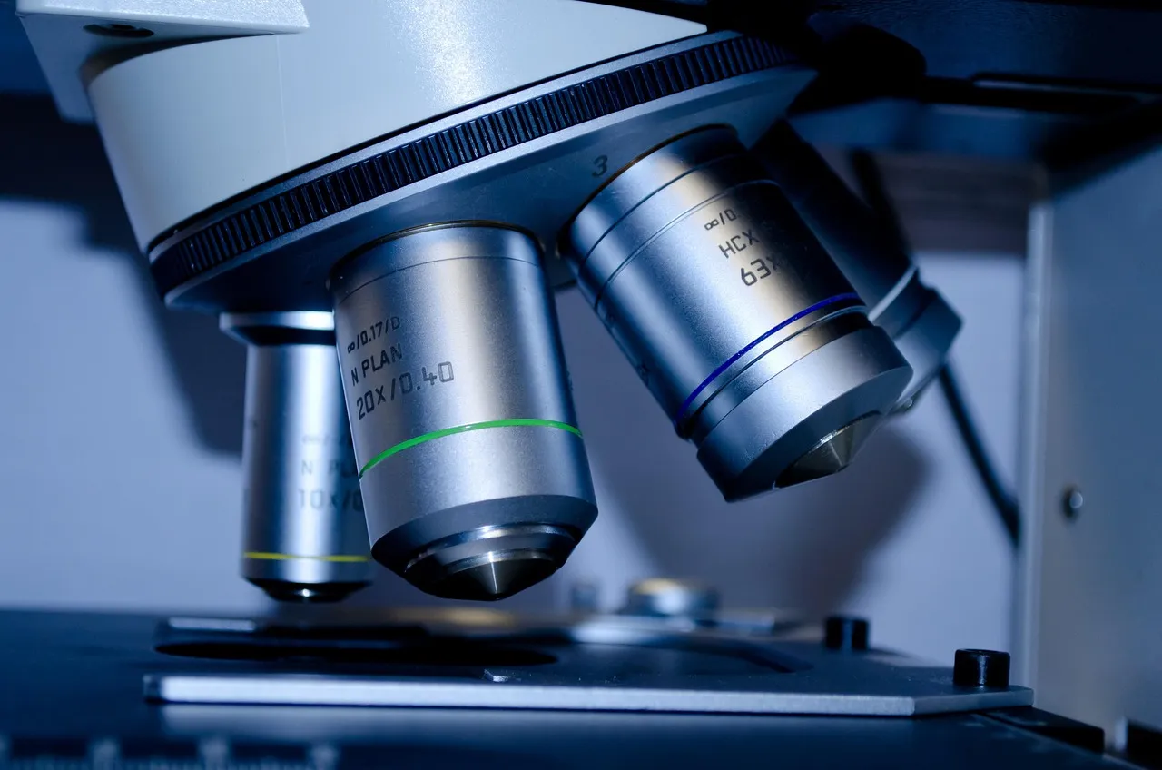 Microscope, slide, research — illustrating The Beginner's Guide to Peptides
